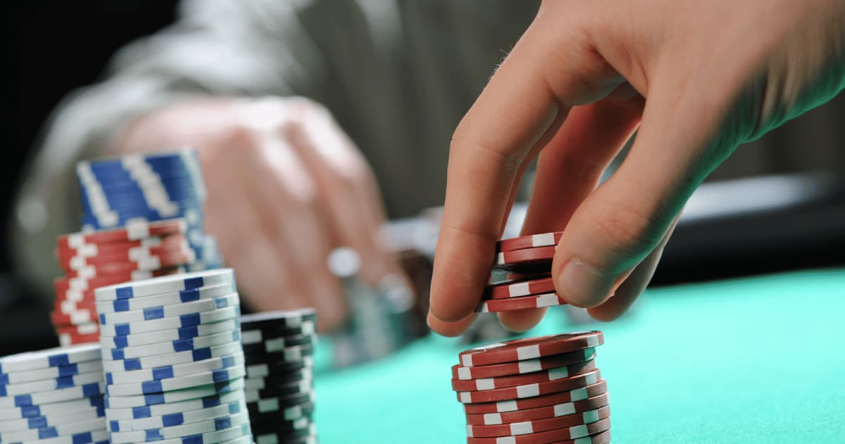 Texas Holdem vs. Omaha Poker: Apa Perbedaannya?
